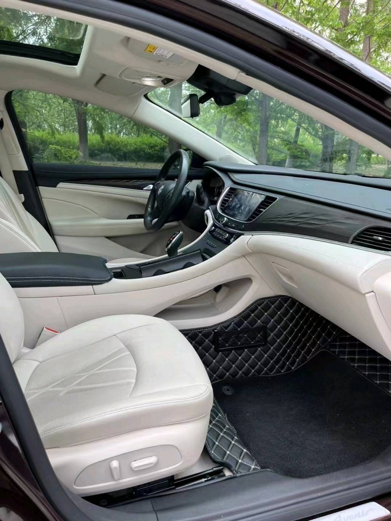 徐州22年别克君越5