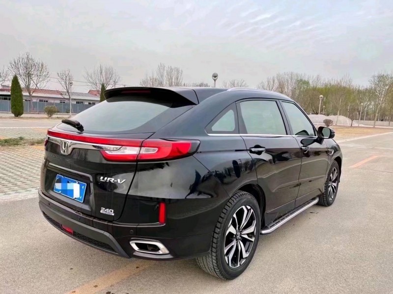 济南18年本田URV4
