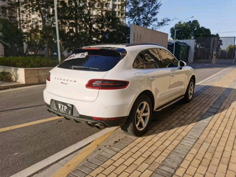 苏州16年保时捷Macan8