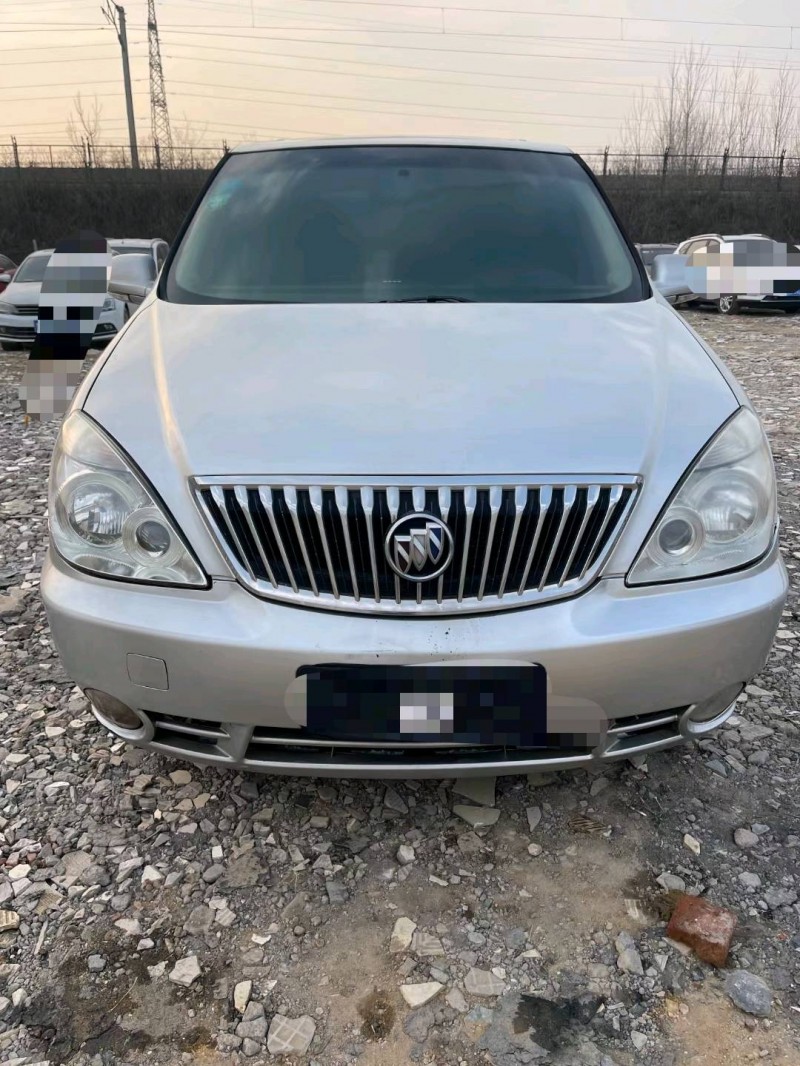 临沂13年别克GL81