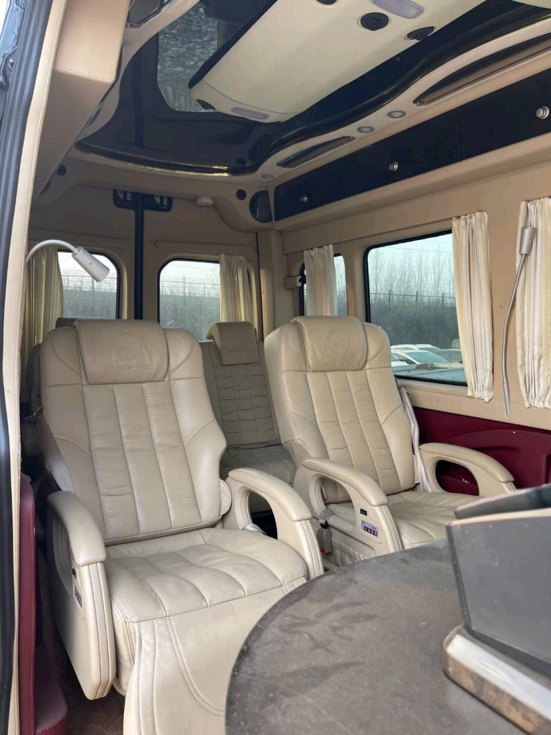 临沂12年奔驰斯宾特6