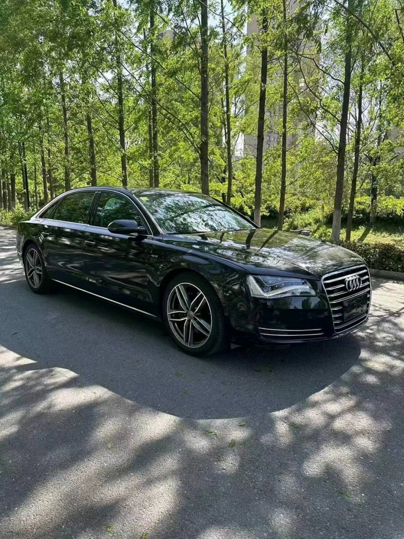 徐州12年奥迪A8L2