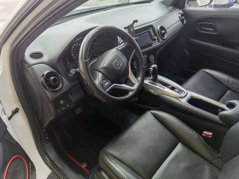 保定16年本田XRV8