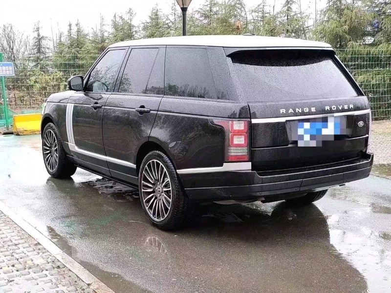 淄博14年路虎揽胜行政4