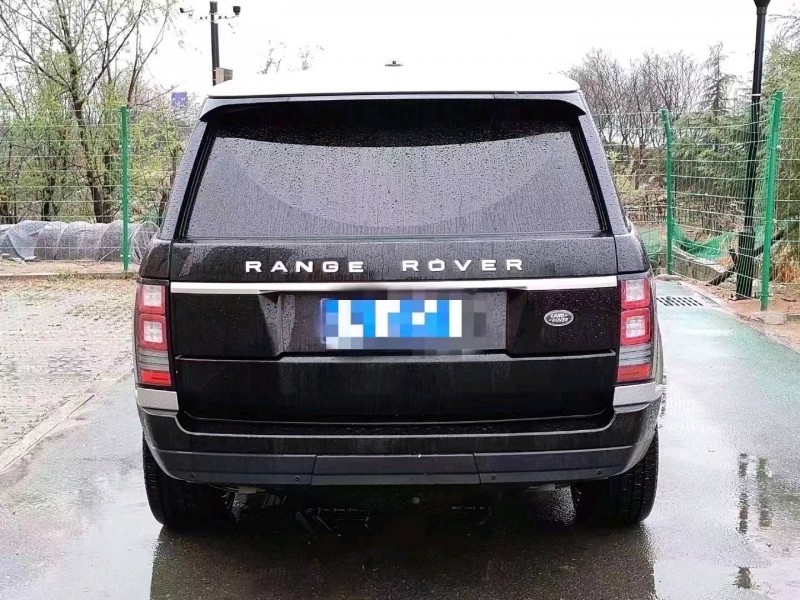 淄博14年路虎揽胜行政9