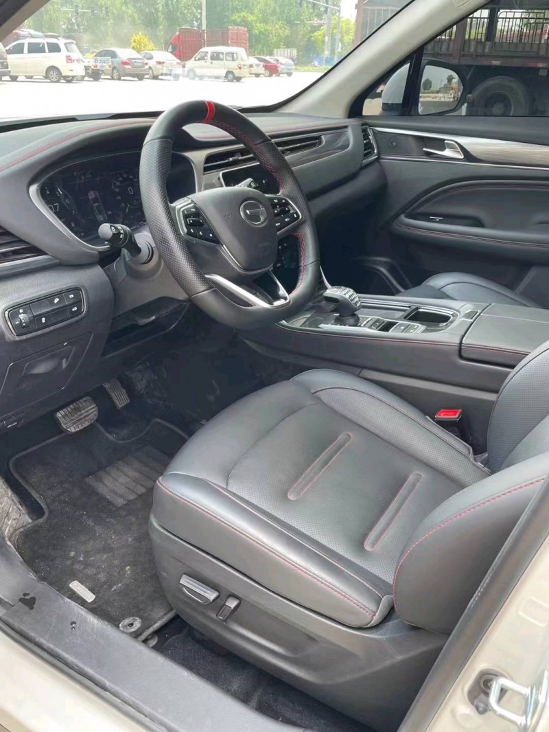 保定23年传祺GS44