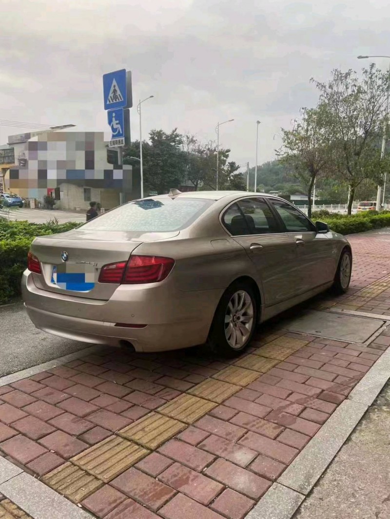广州11年宝马5系8