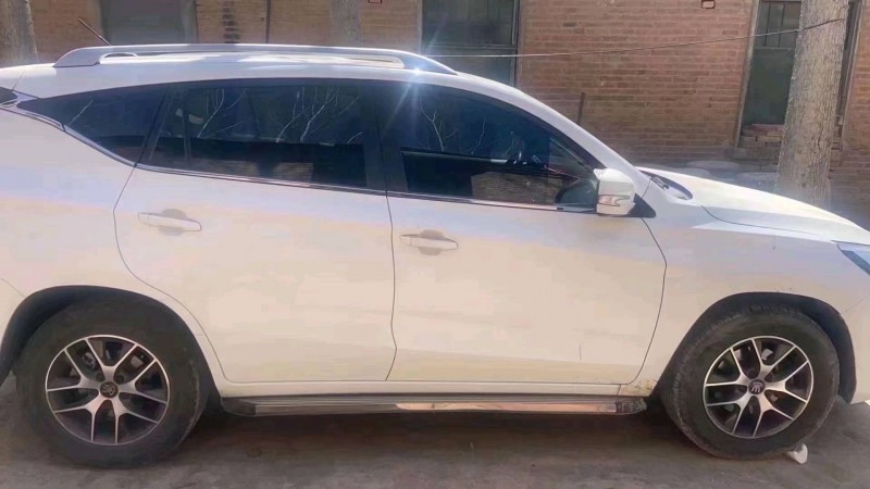 菏泽18年比亚迪宋2