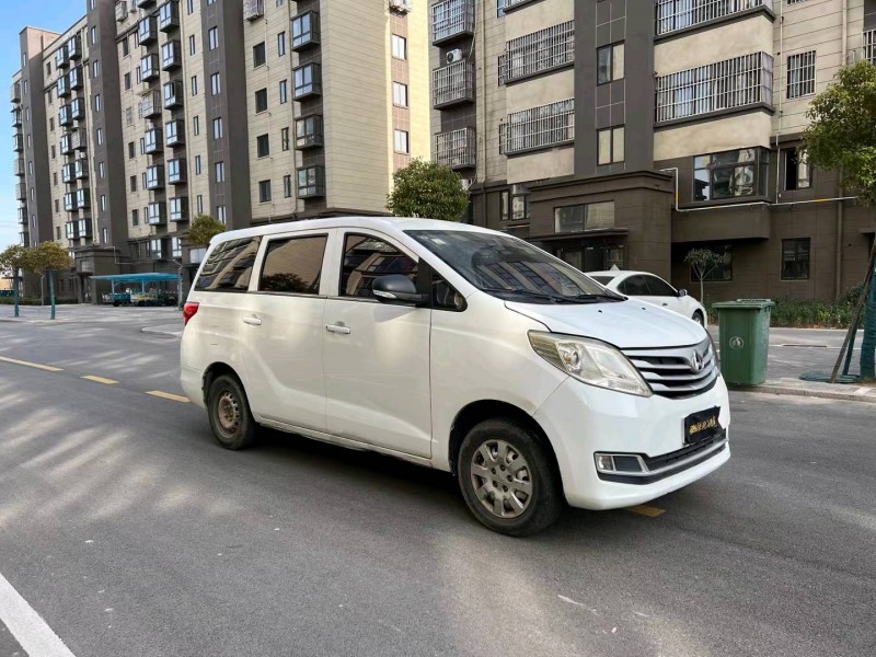 徐州19年长安汽车睿行3