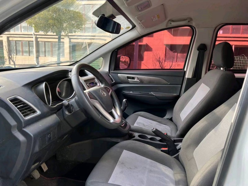 徐州19年长安汽车睿行6