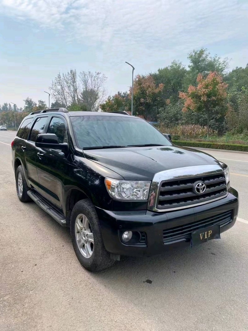 潍坊15年丰田红杉2