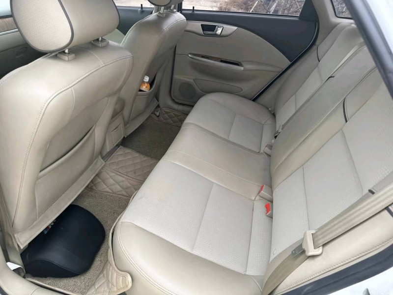 中山16年别克凯越7