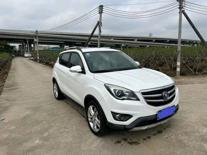 中山18年长安汽车CS352