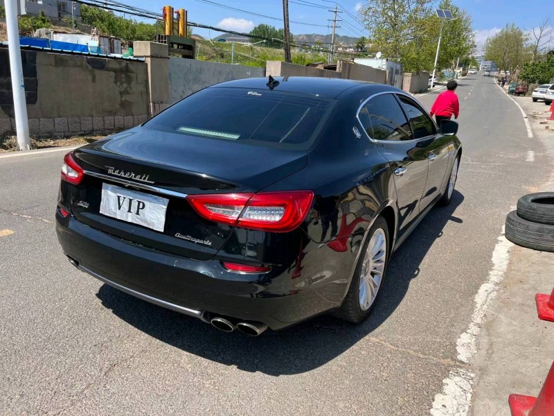 济南14年玛莎拉蒂总裁8