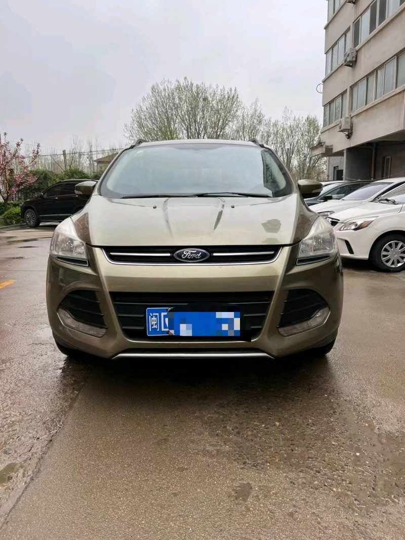 济南15年福特翼虎1