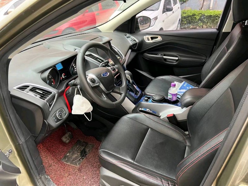 济南15年福特翼虎4