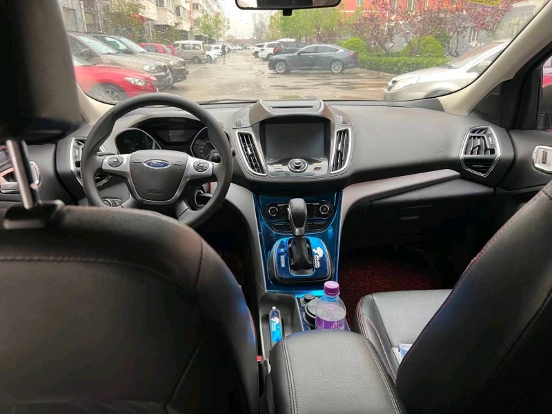 济南15年福特翼虎5