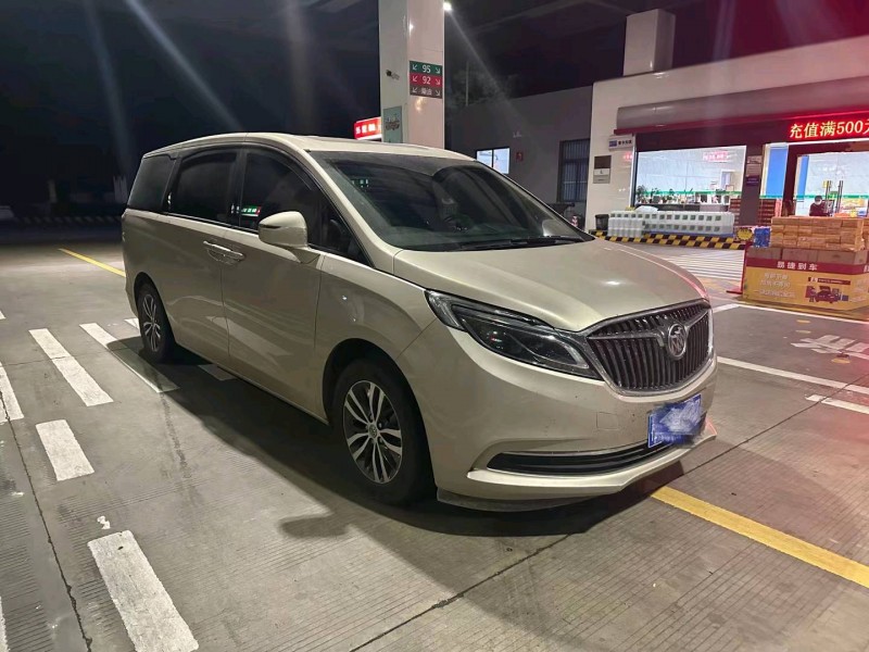 嘉兴18年别克GL82