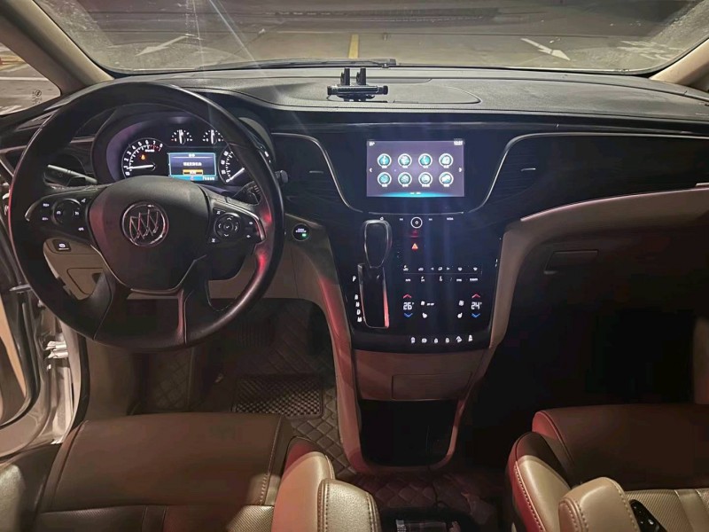 嘉兴18年别克GL86