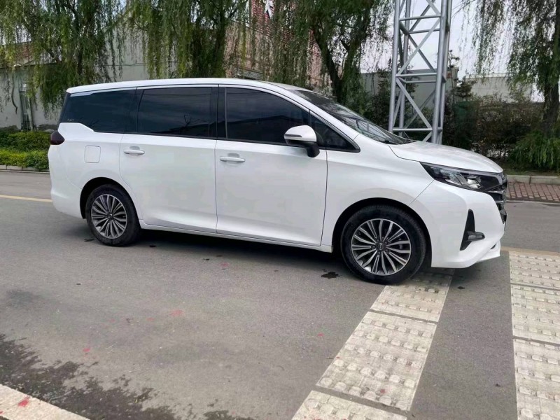 济南19年传祺M64