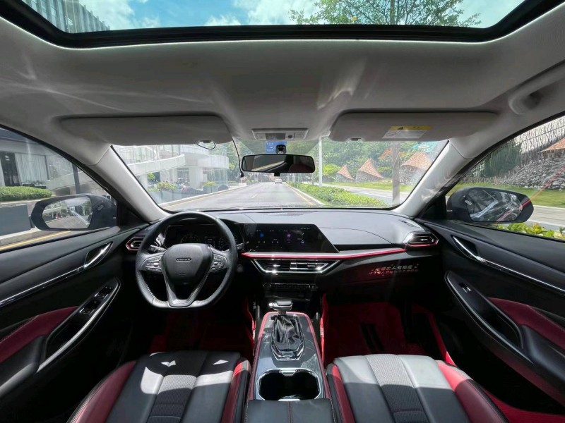 深圳22年长安汽车欧尚7