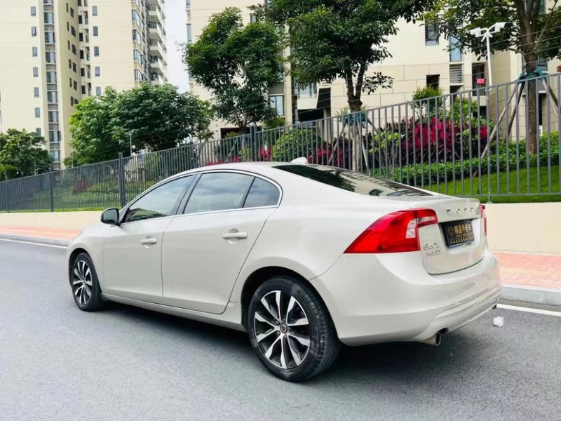 東莞19年沃爾沃S60L7