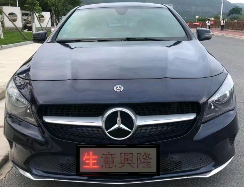 深圳18年奔驰CLA1