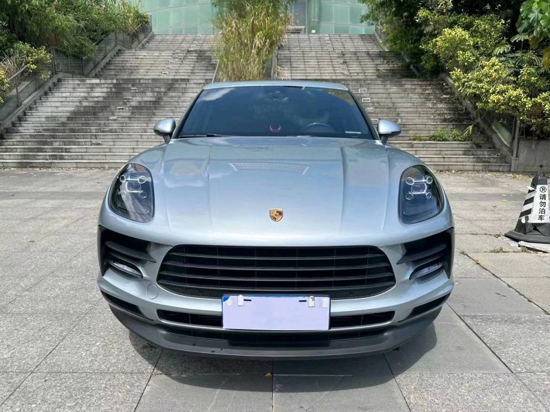 广州21年保时捷Macan1