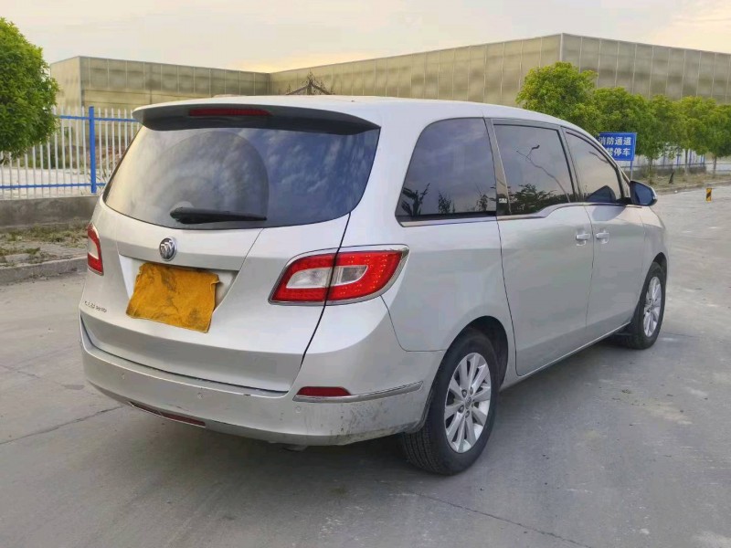 徐州13年别克GL84