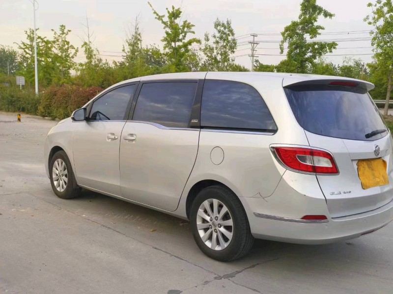 徐州13年别克GL85