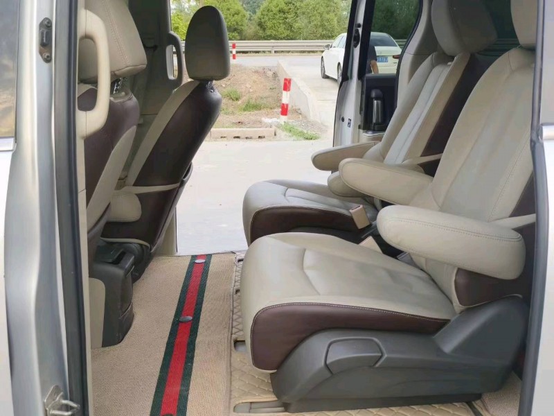 徐州13年别克GL87