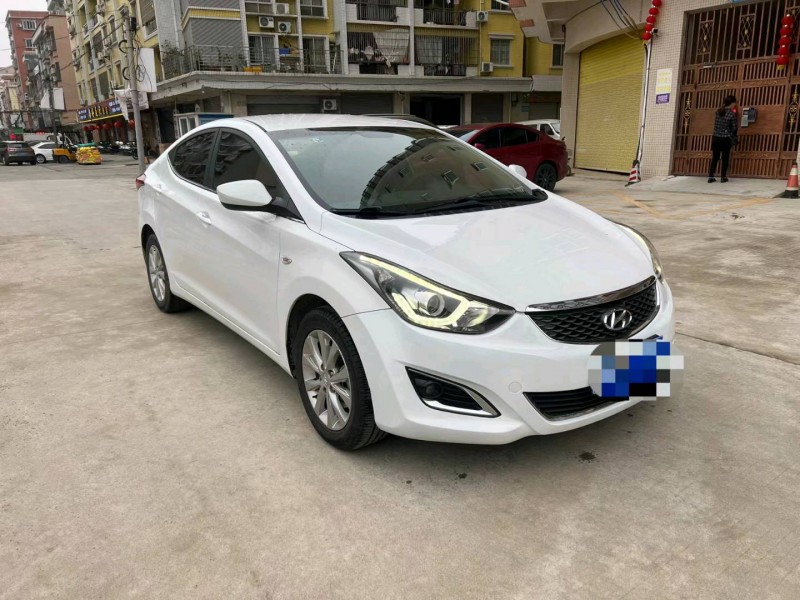 深圳18年现代朗动5