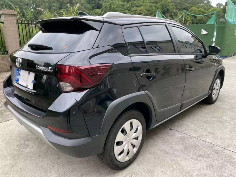 深圳22年丰田YARiS L 致炫5