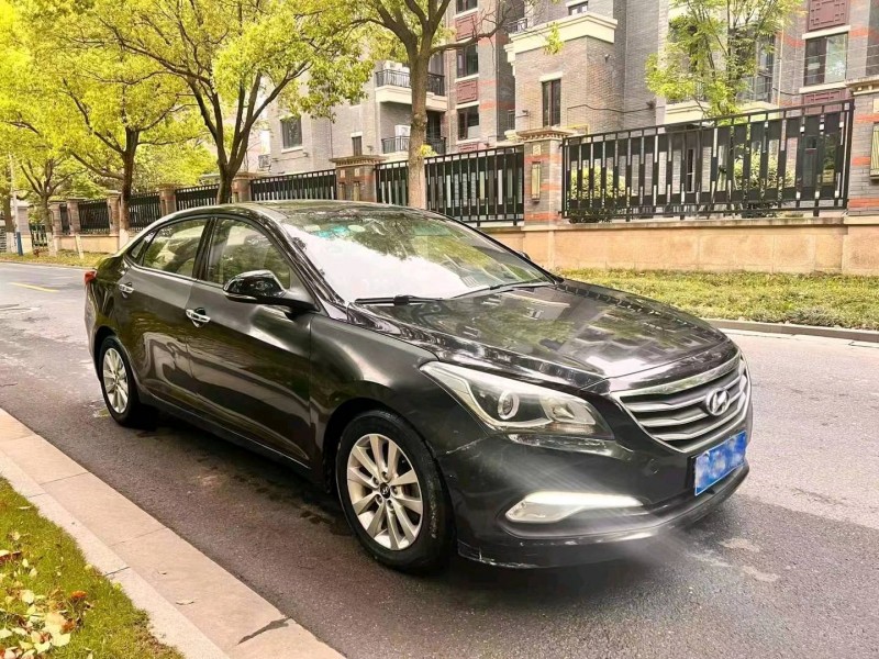 宁波15年现代名图8