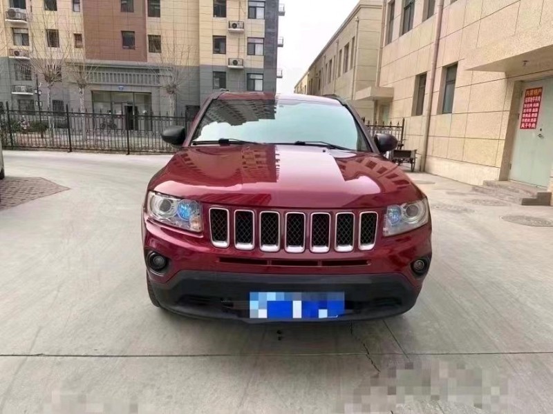 保定12年Jeep指南者1