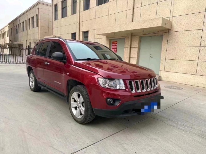 保定12年Jeep指南者2