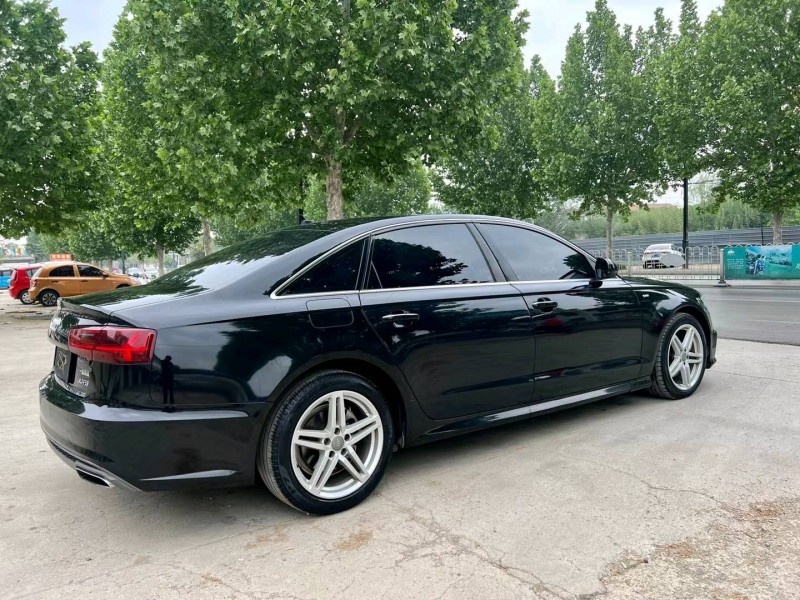 济宁18年奥迪A6L8