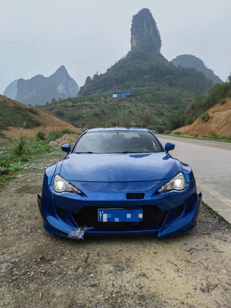 桂林13年斯巴魯BRZ1