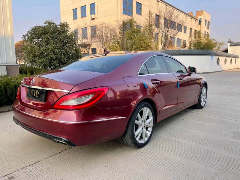 宿迁13年奔驰CLS8