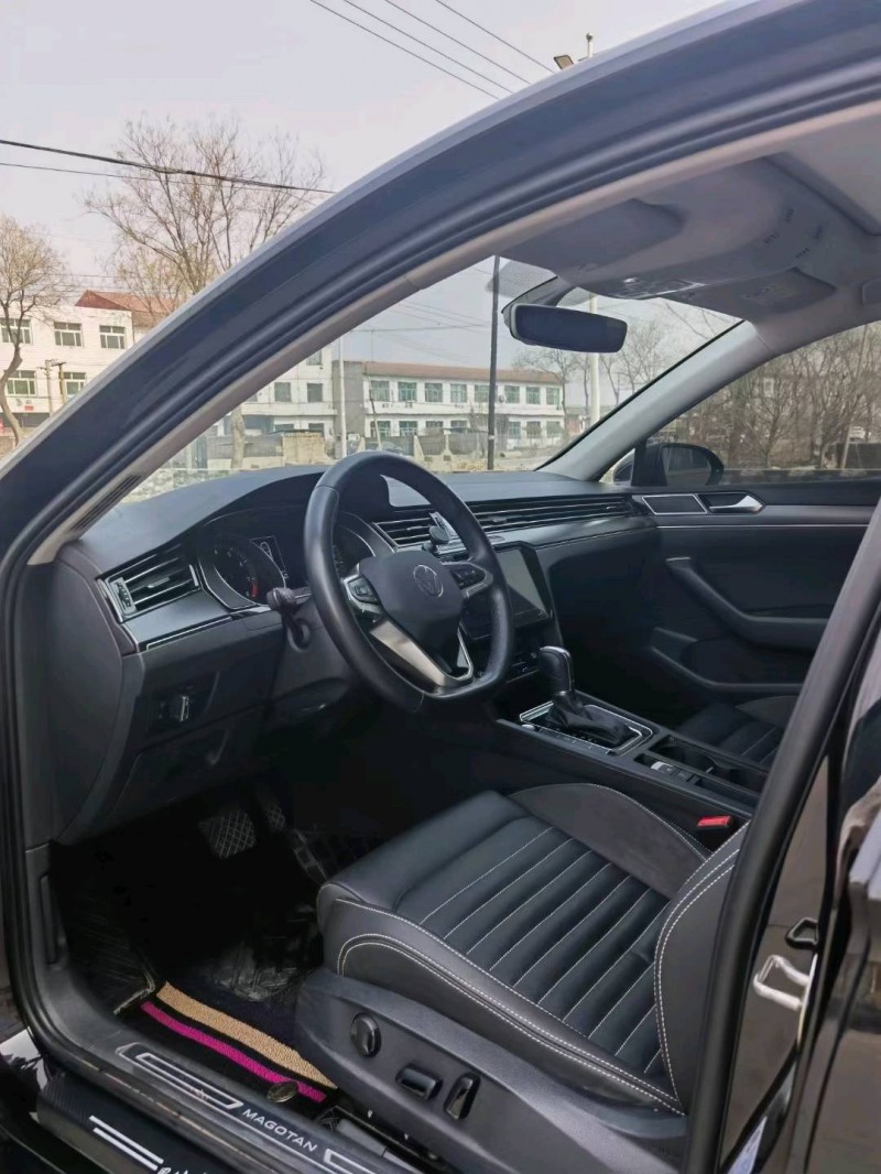 保定22年大众迈腾4