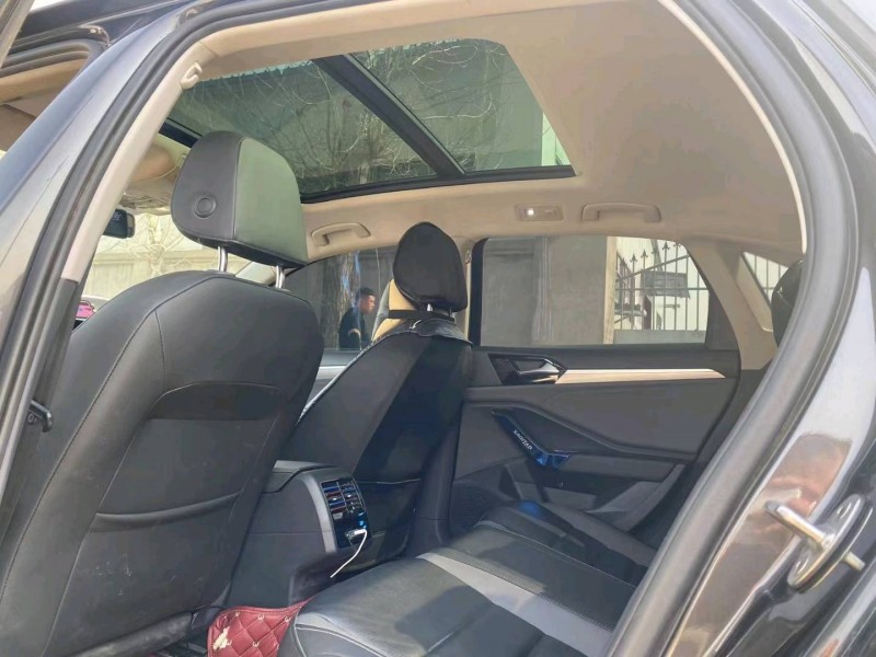 保定19年大众速腾8