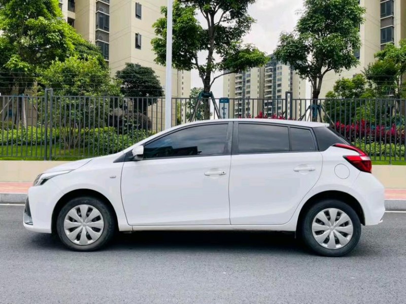 东莞16年丰田YARiS L 致炫8