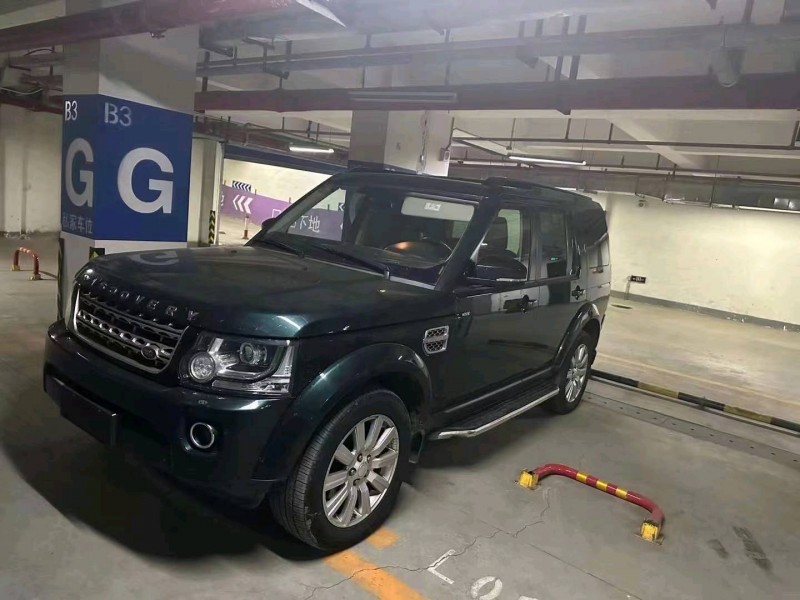 青岛15年路虎发现2
