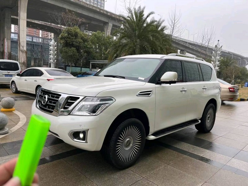 武汉20年日产途乐2