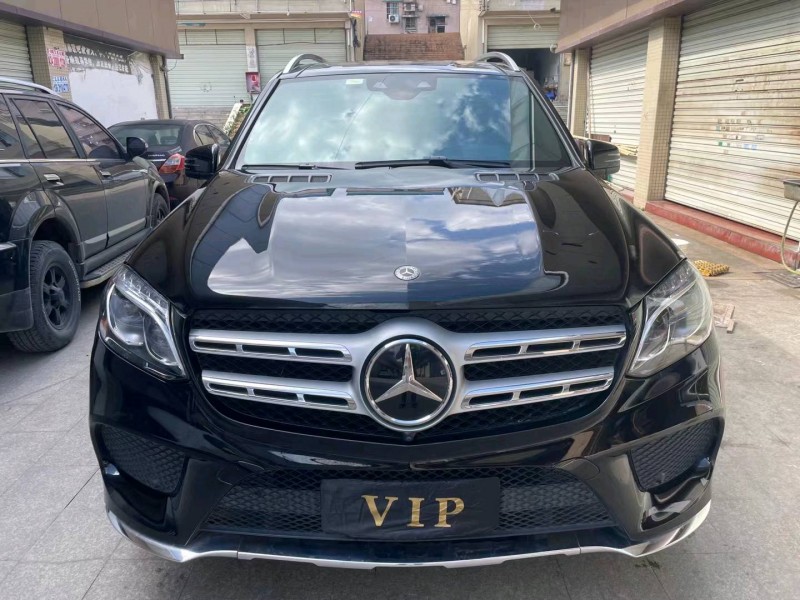 广州19年奔驰GLS1