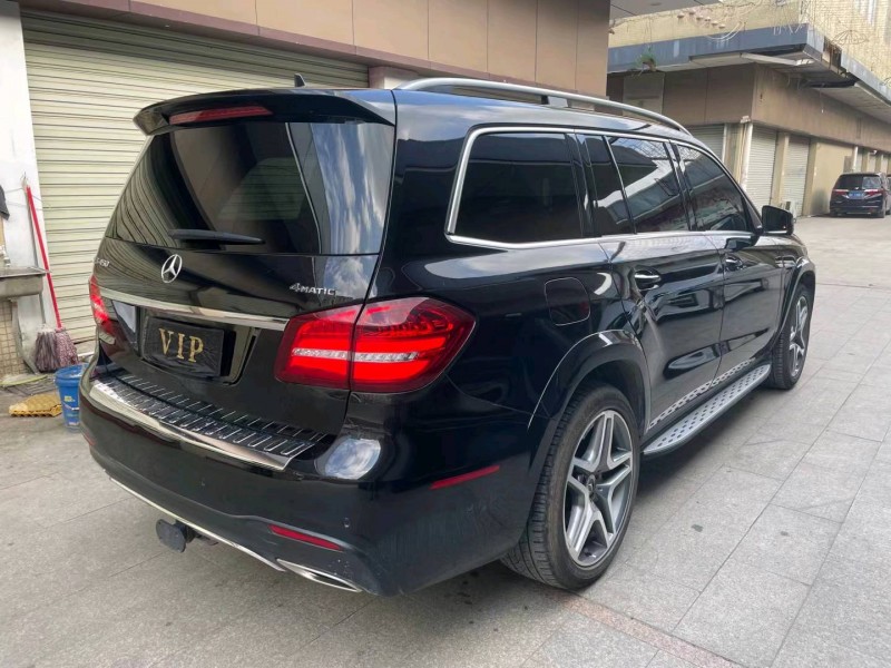 广州19年奔驰GLS8