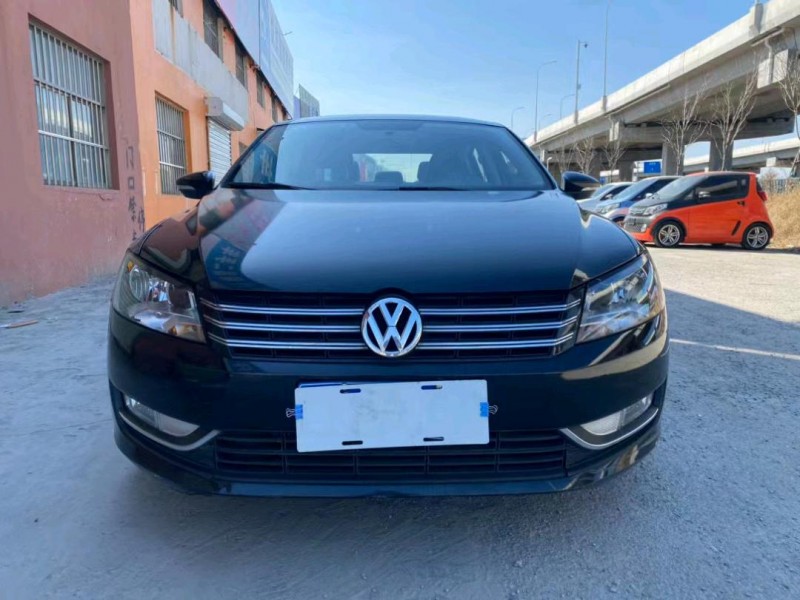 济宁15年大众帕萨特1