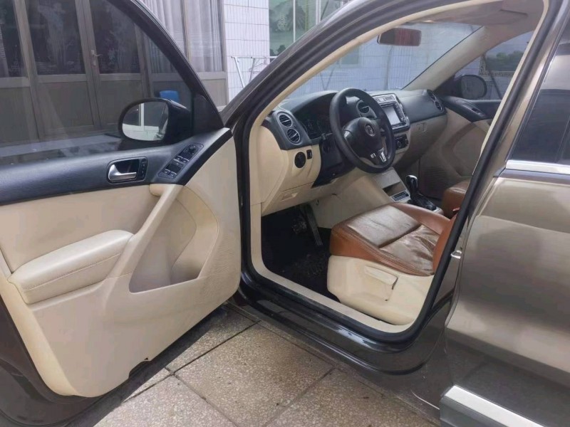 济宁14年大众途观6