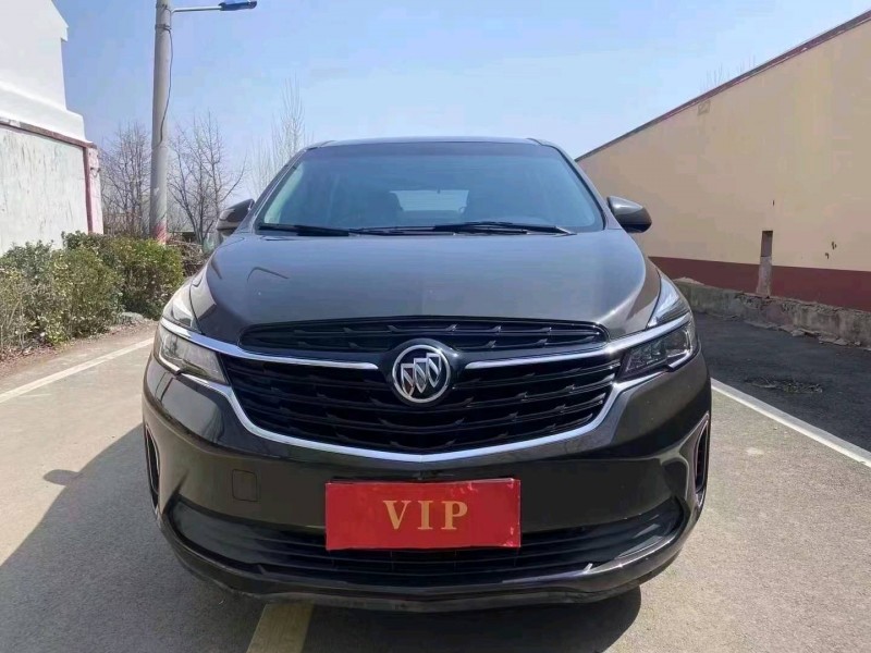 青岛21年别克GL81