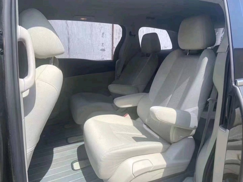 青岛21年别克GL85